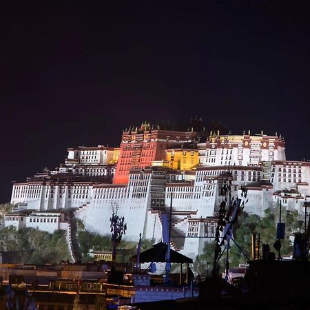 Shambhala Palace Hotel Lhasa Exterior photo